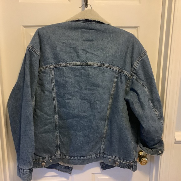 LEVIS SILVER TAB SHERPA LINED DENIM BAGGY TRUCKER JACKET - Picture 6 of 8